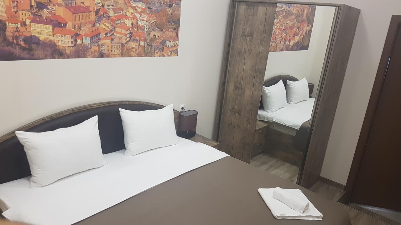 Sweet Rooms Inn Tbilisi Exterior photo